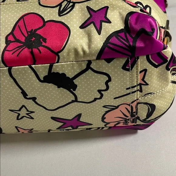 Vintage Coach Poppy Kyra Tote with Floral Pattern - Picture 7 of 17